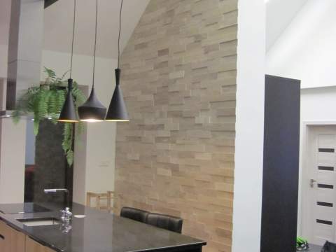 Fasáda z materiálu Travertín, Zemné - Ref. č.: 119