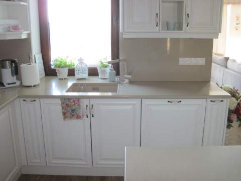 Pracovná doska z materiálu White Storm14 - Silestone, Nové Zámky - Ref. č.: 158