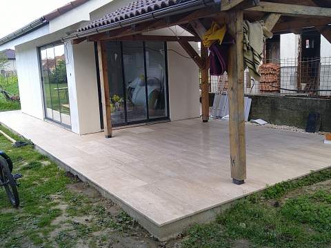 Dlažba z materiálu Travertín, Zemné - Ref. č.: 116