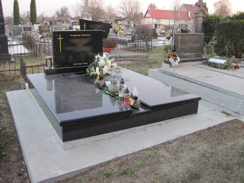 Dvojhrob, Mojmírovce - Ref. č.: 2